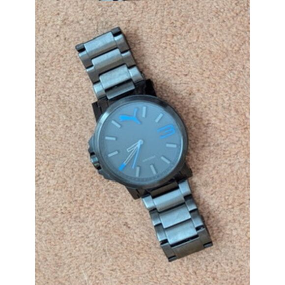 PUMA Unisex PU103461010 Ultrasize Metal Black Blue Analog Display Watch - Picture 1 of 3